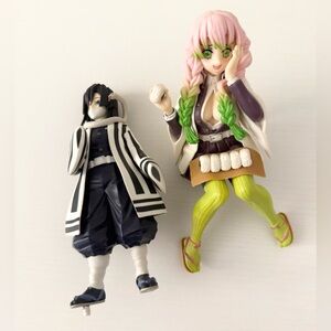 Anime collectible figures demon slayer (obanai- NO STAND, mitsuri- NOT OFFICIAL)